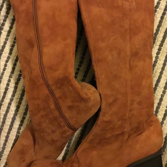 COPY - Brown suede knee hi boots - Picture 4 of 4